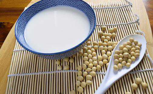 广州代生医院~广州供卵试管成功率高吗，产后新妈妈可以喝豆浆吗